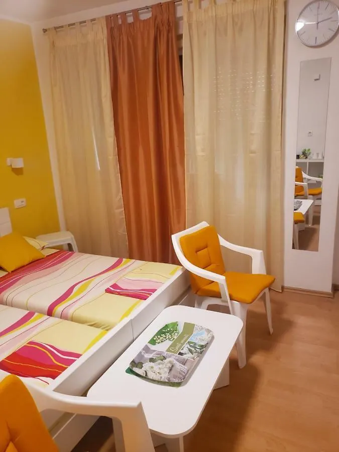 Sunshine Split Apartman